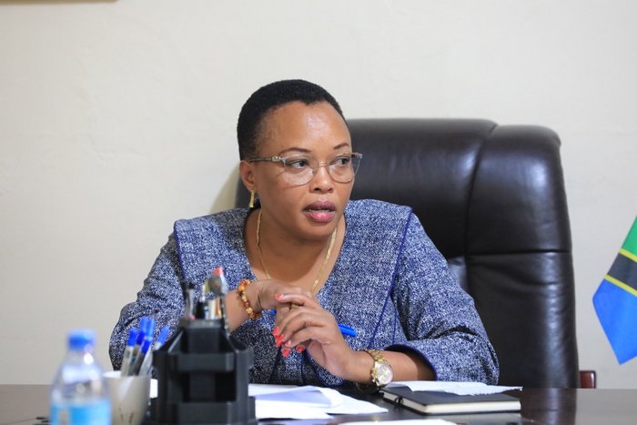 Gekul Atawaka Wasanii Kutotumia Mitandao kwa Mambo Binafsi - Global Publishers