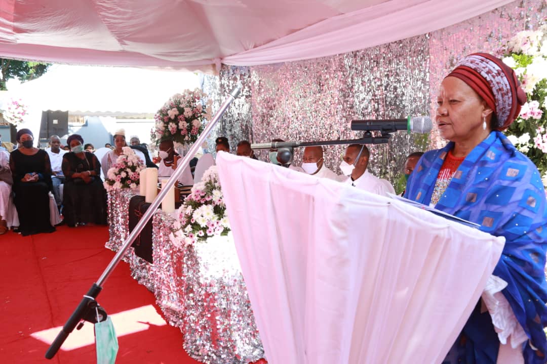Ibada ya Kuaaga Mwili wa Mama wa Hoyce Temu yafanyika Moshi - Global Publishers