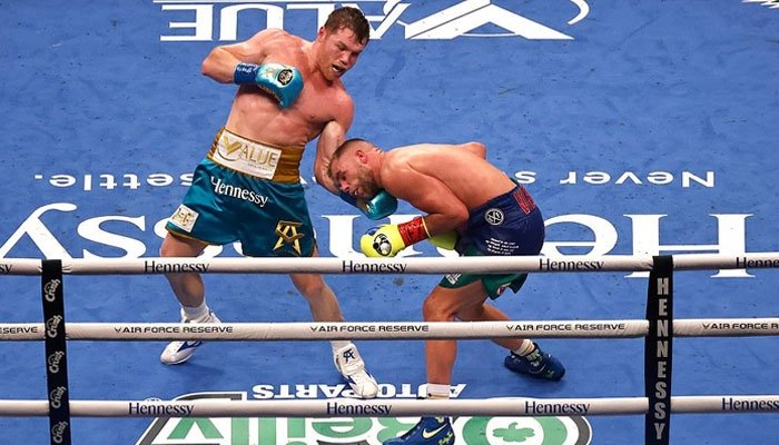 Canelo Alverz Amkalisha Saunders - Global Publishers