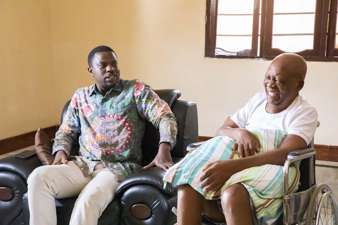 Bashungwa Amjulia Hali Mzee King Kikii - Global Publishers