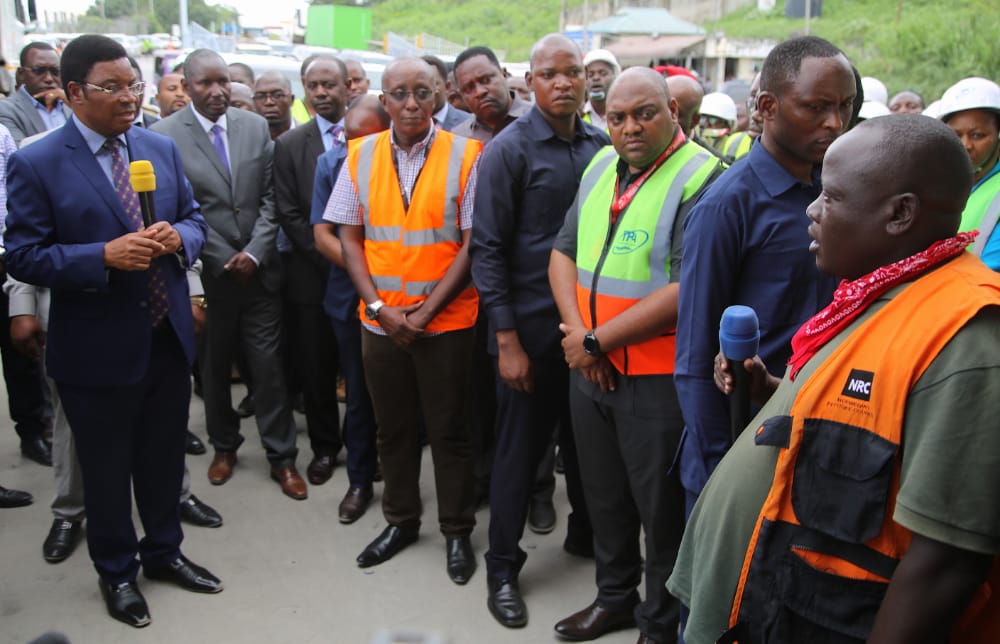 Waziri Mkuu Atoa Maagizo Bandari, TRA, TASAC na EGA - Global Publishers