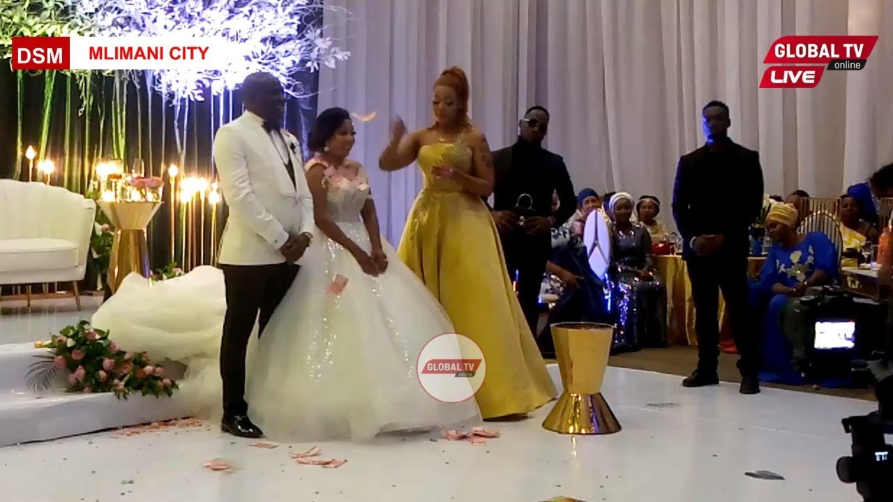 Video: Kufuru Ya Irene Uwoya! Amwaga Pesa Dida - Global Publishers