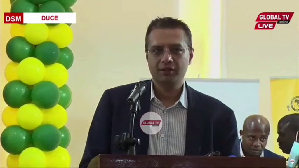 Manji: Nilitaka Kumuajiri Hans Poppe Yanga - Global Publishers