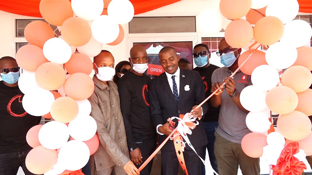 Joshua Nassari Azindua Duka la Vodacom Wilaya Bunda - Global Publishers