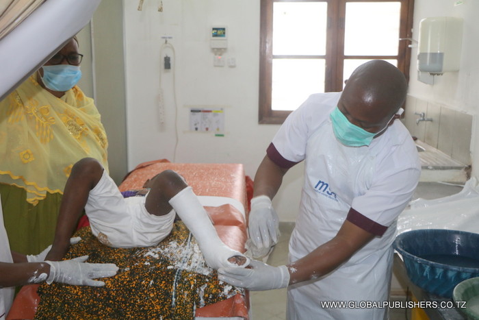 CCBRT Yaishukuru Tigo Kuwachangia Milioni 22 Kuwatibia Watoto Wenye Miguu Vifundo - Global Publishers