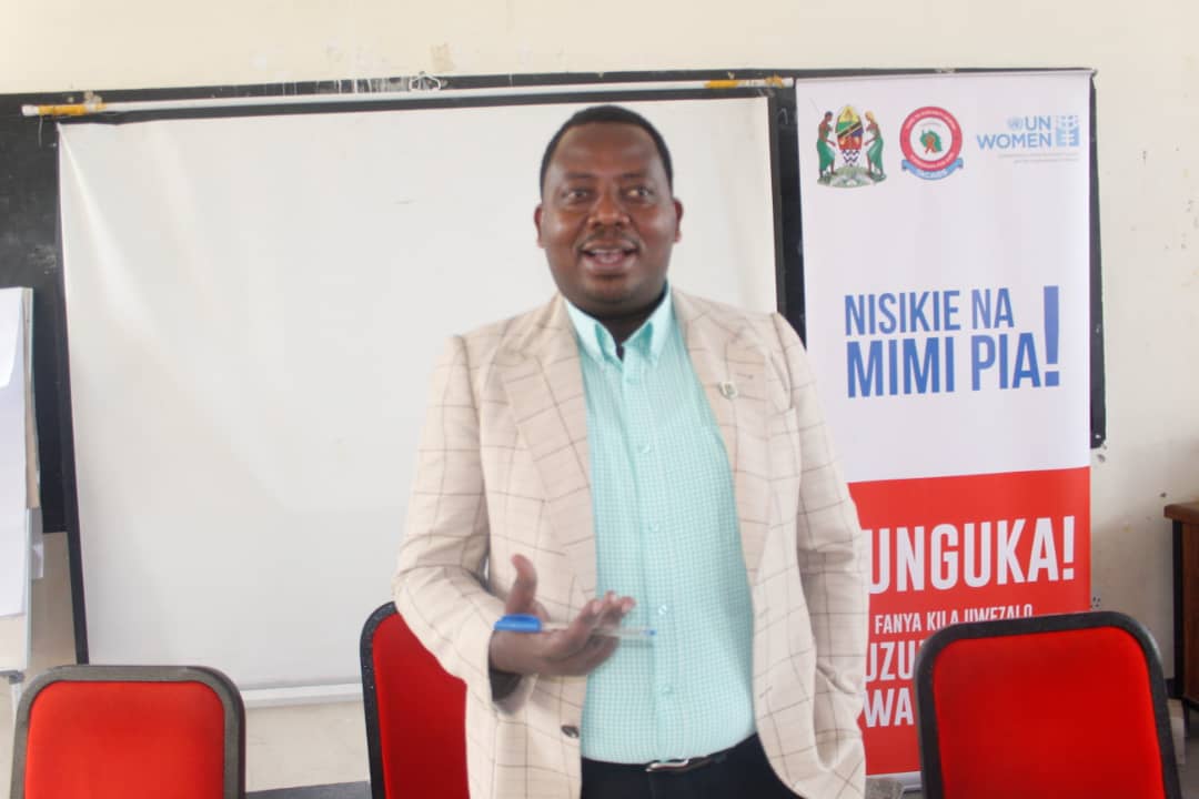 Viongozi wa Kidini na Jamii, Wapewa Semina na TACAIDS - Global Publishers