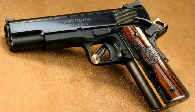 Polisi Aporwa Bastola Na Majambazi - Global Publishers