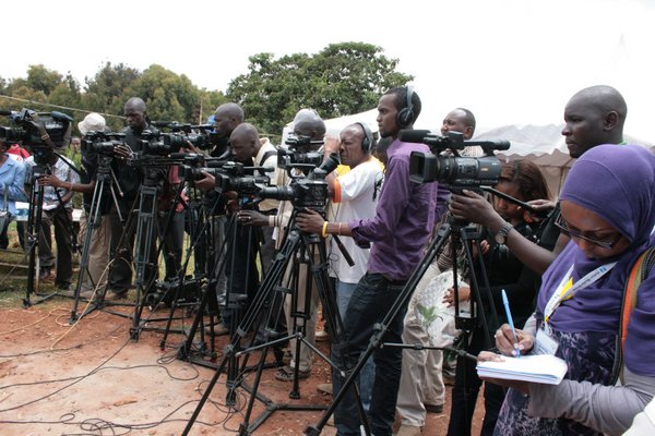 Tanzania Yang’ara Ulimwenguni Uhuru wa Kujieleza - Global Publishers