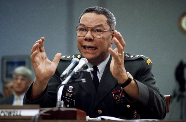 Colin Powell;  Jenerali wa Jeshi Aliyeiongoza Marekani Kumng’oa Saddam Hussein - Global Publishers