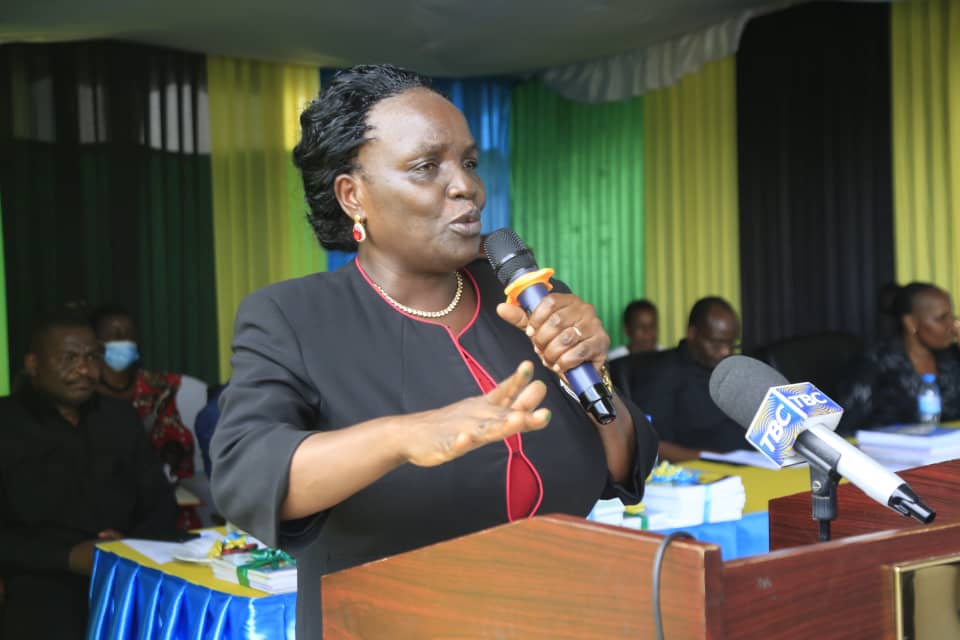 Prof. Ndalichako Awapa Maagizo Maafisa Elimu Ngazi Za Halmashauri - Global Publishers