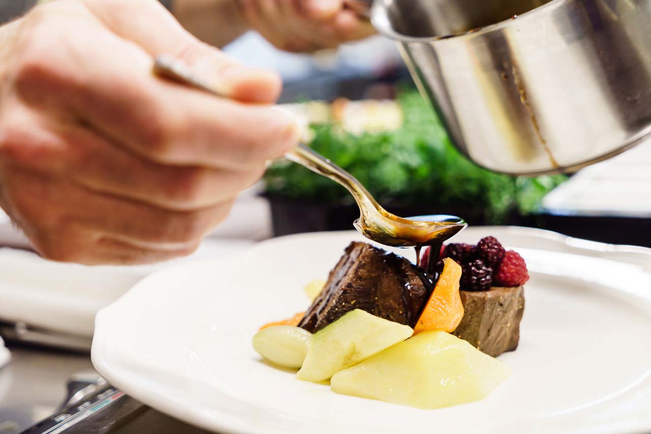 Nafasi za Kazi Four Seasons Hotels and Resorts, Chef de Cuisine