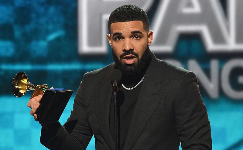 Drake Ajitoa Kwenye Tuzo Za Grammy - Global Publishers