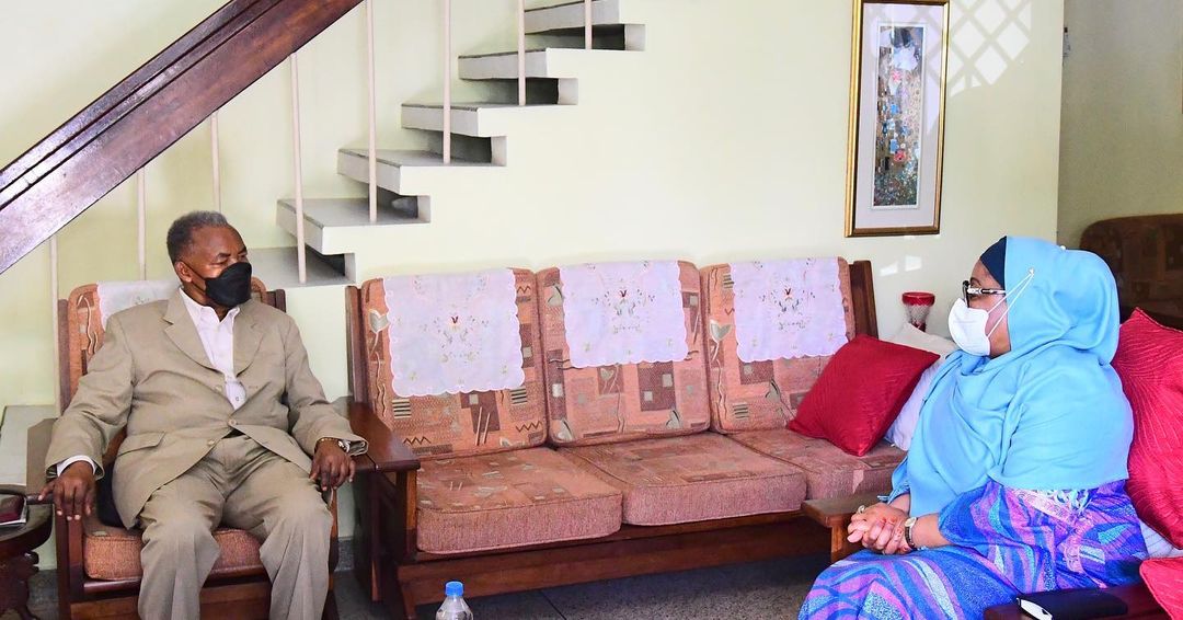 Rais Samia Awatembelea Mawaziri Wakuu Wastaafu Warioba na Msuya - Global Publishers