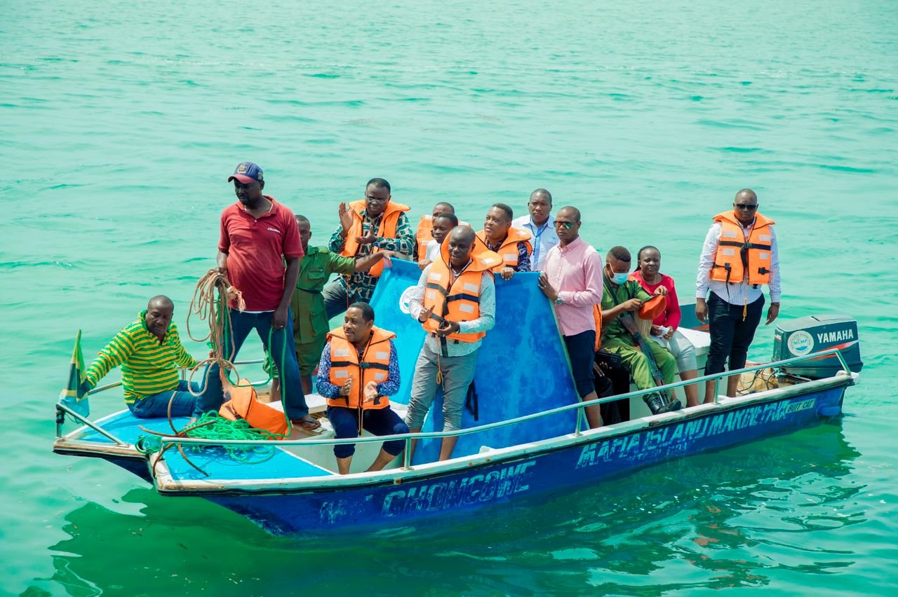 Rais Samia Aweka Historia Maji kufika Kisiwa cha Jibondo – Mafia - Global Publishers