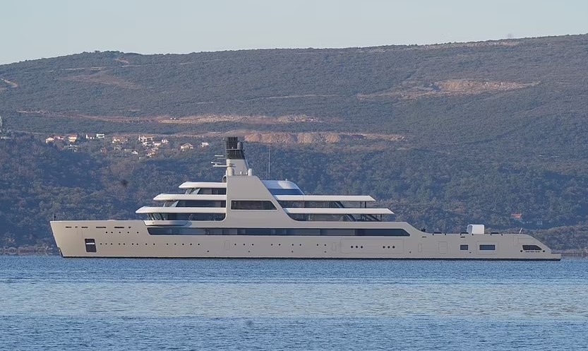 Bilionea Abramovich Atorosha Boti Za Kifahari, Ndege Binafsi - Global Publishers