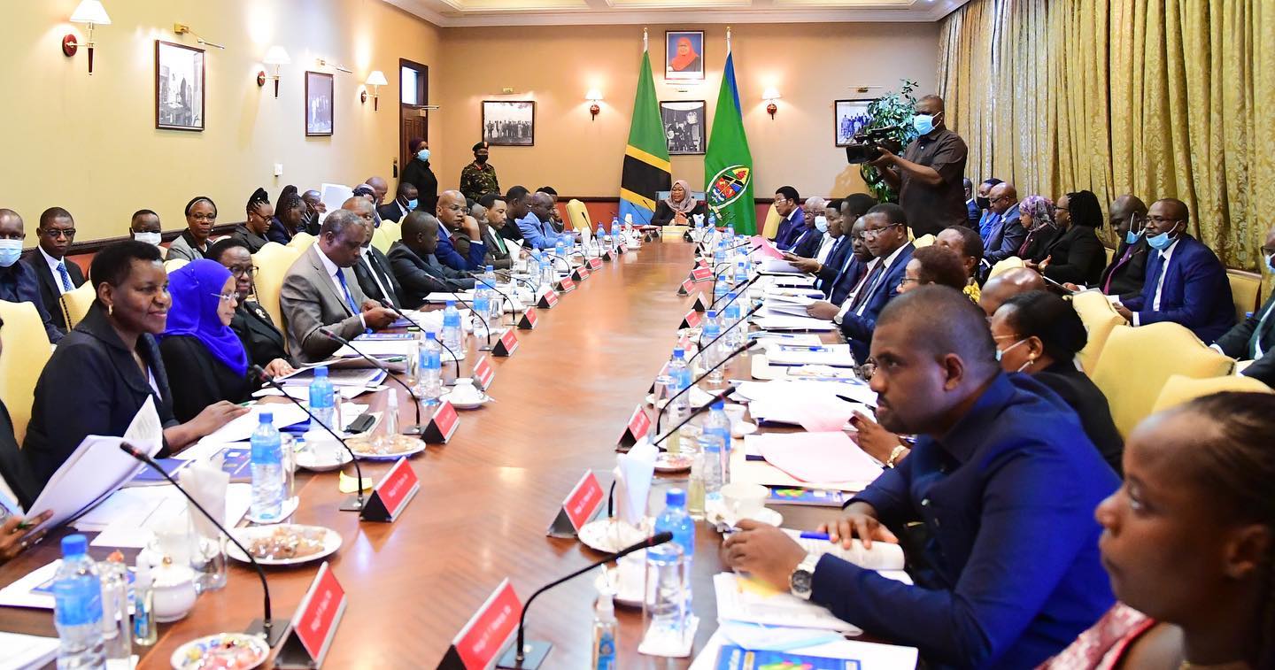 Rais Samia Aongoza Kikao cha Baraza la Mawaziri - Global Publishers