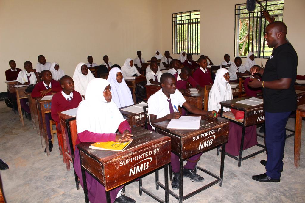 Uwajibikaji Kwa Jamii wa Benki ya NMB Yaendelea Kugusa Wengi - Global Publishers