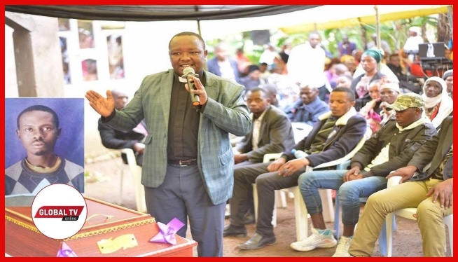 Kijana Achinjwa Kikatili Arusha, Mazishi  Yake Yawaliza Wengi, Mchungaji Atoa Tamko Zito Msibani.. - Global Publishers