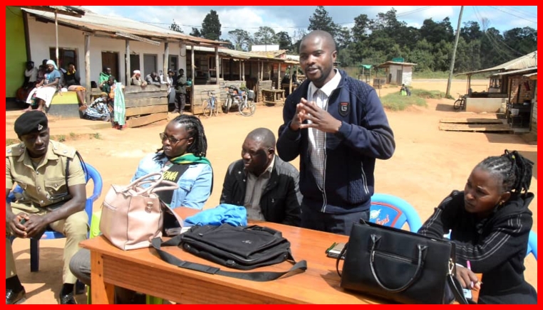 Mtendaji Atuhumiwa Kumiliki Genge la Uhalifu, Wananchi Wataka Kuteketeza Familia Yake - Global Publishers