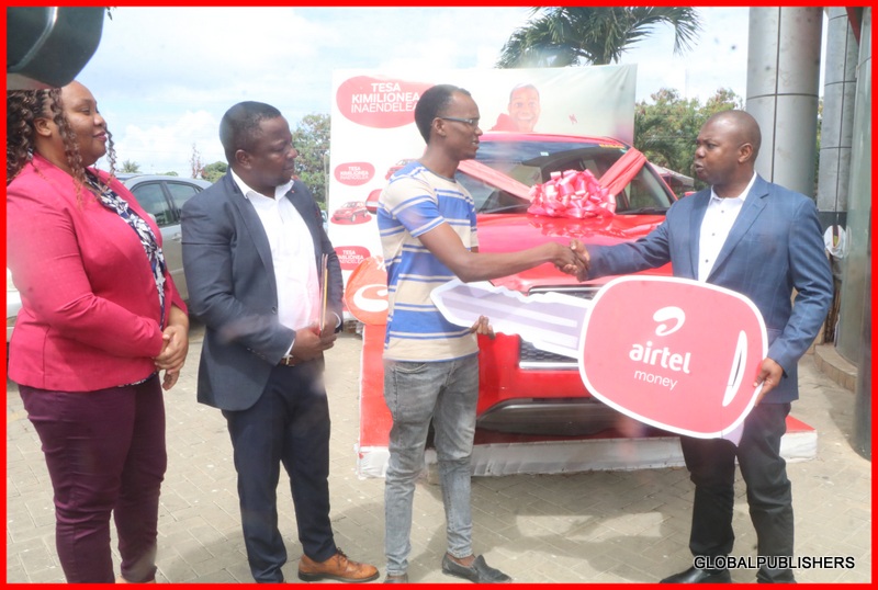 Muuza Nyanya Akabidhiwa Gari, Mkulima Aondoka na Milioni Kumi za Airtel Money - Global Publishers
