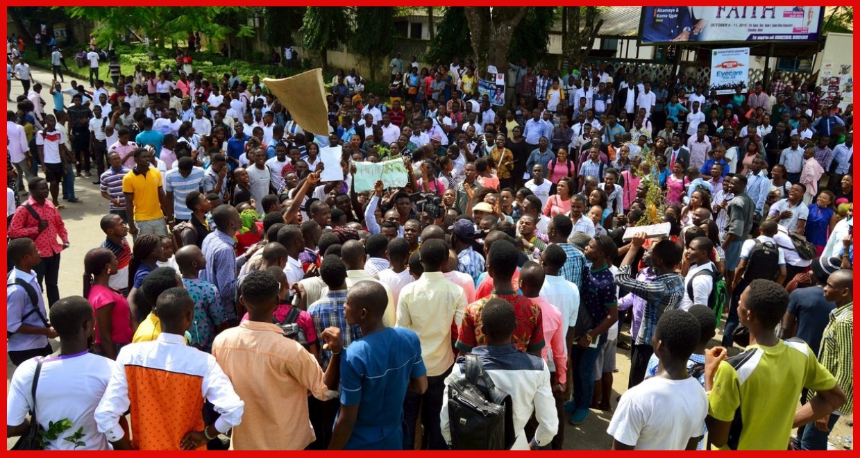 Wahadhiri wa Vyuo Vikuu Waendelea Kuandamana Kupinga Kurudi kazini Nchini Nigeria - Global Publishers