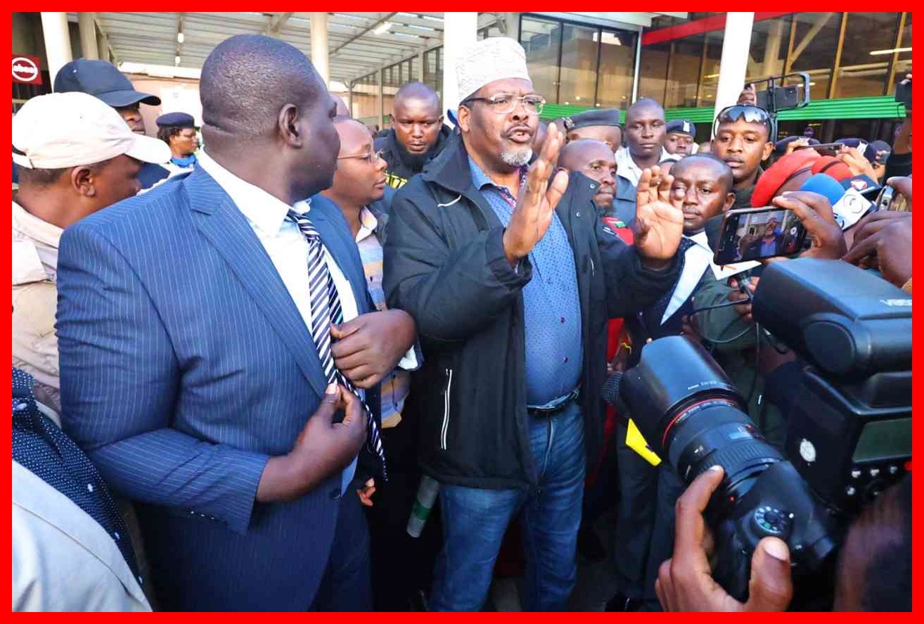 Wakili Miguna Miguna ‘Aliyefukuzwa’ Nchini Mwake Hatimaye Arejea Tena Kenya - Global Publishers