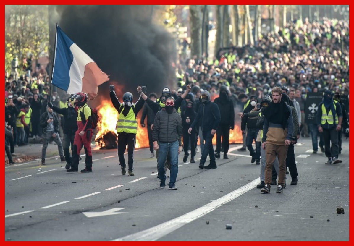 Watu 11 Wakamatwa Kwenye Maandamano Nchini Ufaransa - Global Publishers