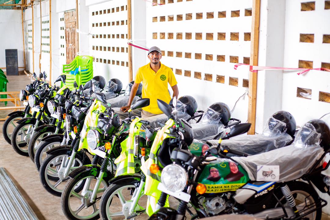 Mbunge Ditopile Akabidhi Pikipiki Kata Zote Kondoa Mjini - Global Publishers