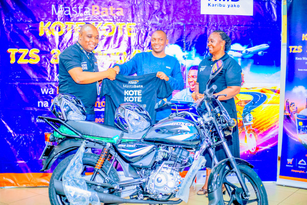 Askari Polisi Mtwara Atwaa bodaboda ya NMB MastaBata - Global Publishers