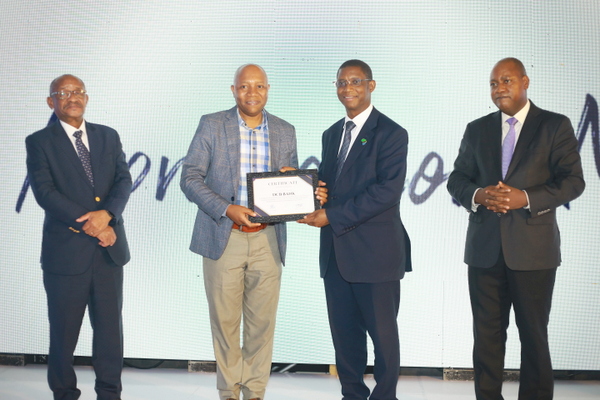 DCB Yapongezwa Kwa Mchango Wake Kuinua Sekta ya Fedha Nchini - Global Publishers