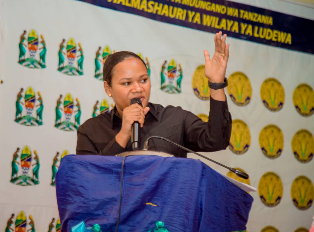 DC Aipongeza Mahakama Utoaji Elimu kwa Wananchi - Global Publishers