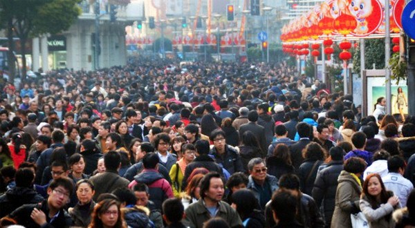 Idadi ya Watu wa China Yashuka kwa mara ya Kwanza baada ya Miongo Miwili - Global Publishers