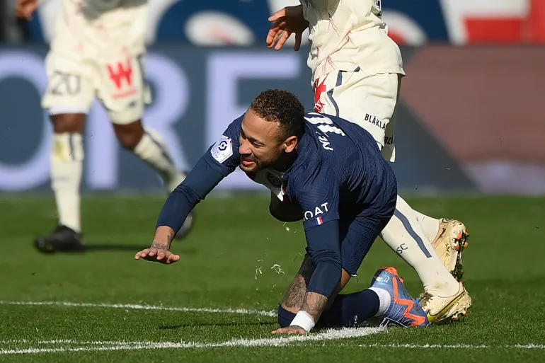 Pigo PSG Neymar Nje Msimu Mzima kufanyiwa Upasuaji Doha, Qatar - Global Publishers