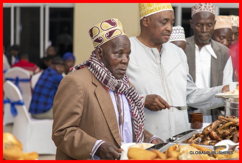 Tigo Ilivyoandaa Iftar Wilayani Tunduru Kwaajili ya Wateja Wake - Global Publishers