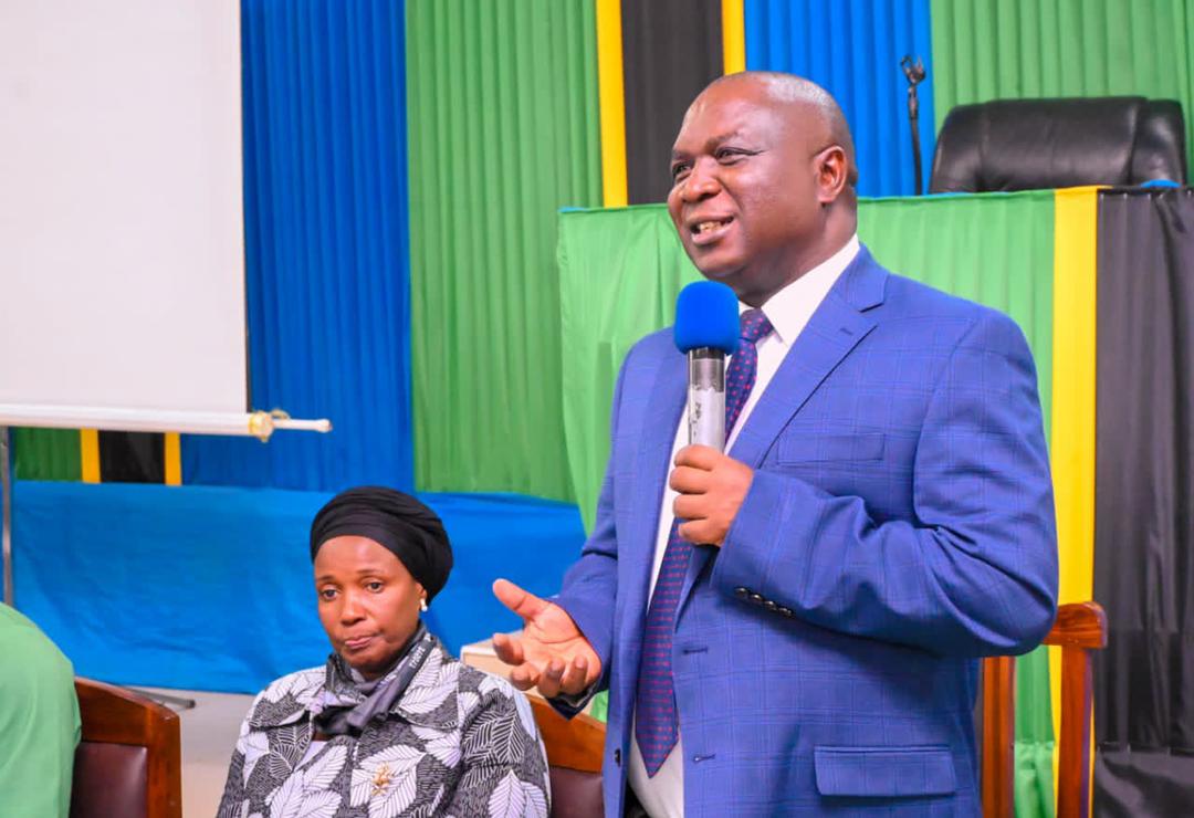 RC Makalla Ahimiza Ushirikiano Katika Kuwaletea Maendeleo wananchi - Global Publishers