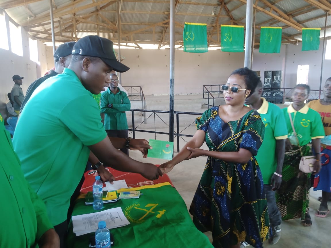 UVCCM Yavuna Wanachama Wapya 250 Sengerema - Global Publishers