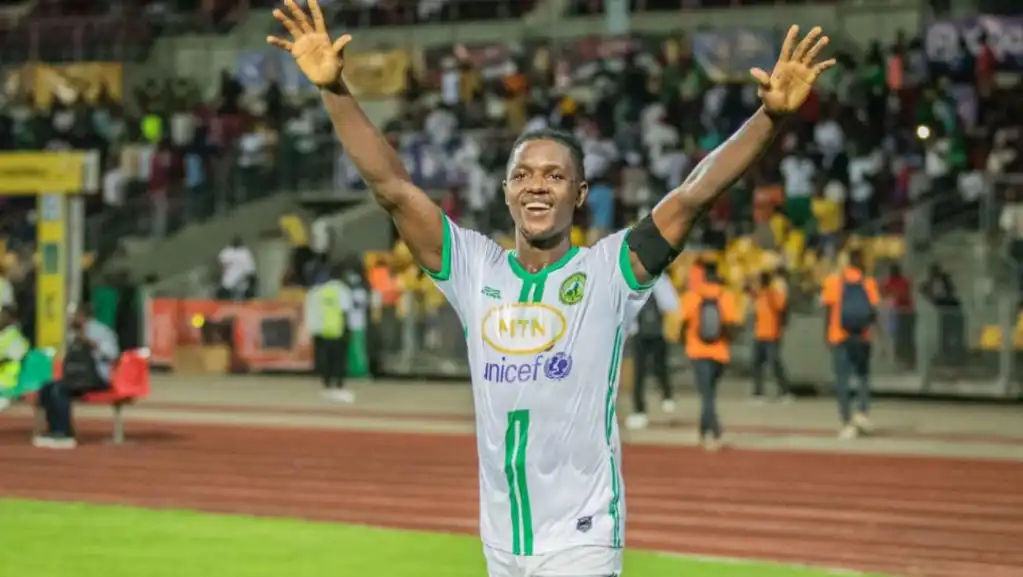 Simba Imepania… Yamuwekea Mkwanja Mzito Rasta Mcameroon - Global Publishers