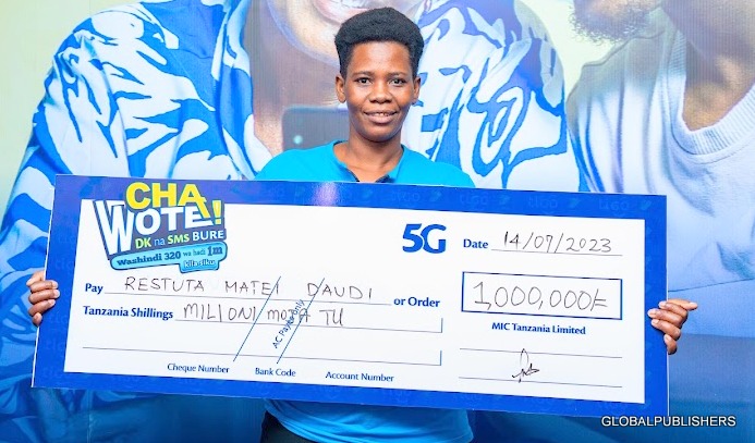 Chawote Yaendelea Kumwaga Mkwanja Kwa Wateja wa Tigo - Global Publishers