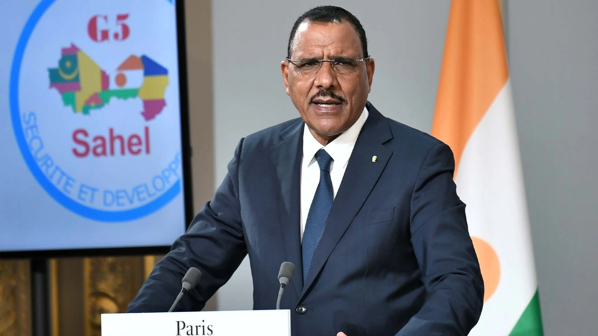 Rais Wa Niger Awekwa Kizuizini na Walinzi Wake, Serikali Yake Hatarini Kupinduliwa - Global Publishers