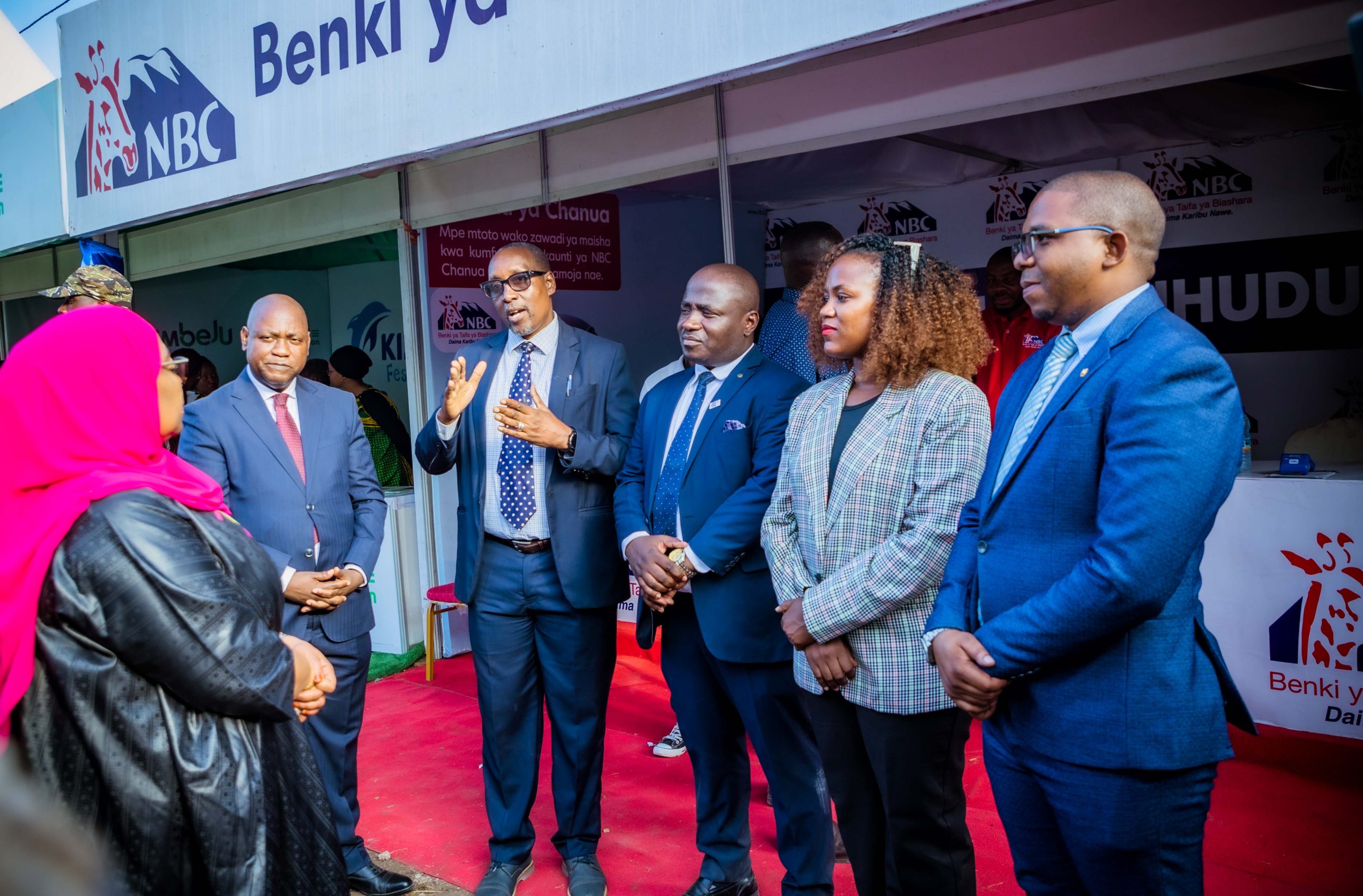 Rais Samia atembelea Ujenzi wa Kituo Cha Afya Kizimkazi Kinachojengwa kwa Ushirikiano wa Serikali na Benki ya NBC - Global Publishers