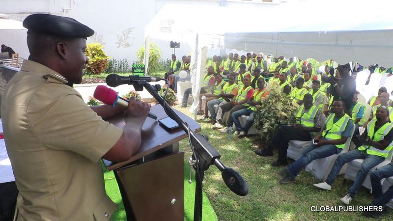 Kitengo Cha Usalama Barabarani, BETPAWA Watoa Mafunzo Kwa Bodaboda 250 Dar - Global Publishers