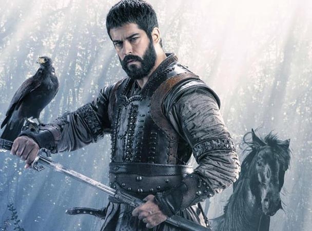 Unamjua Osman Bey (Burak Ozcivit), Ana Utajiri wa Kiasi Gani? - Global Publishers