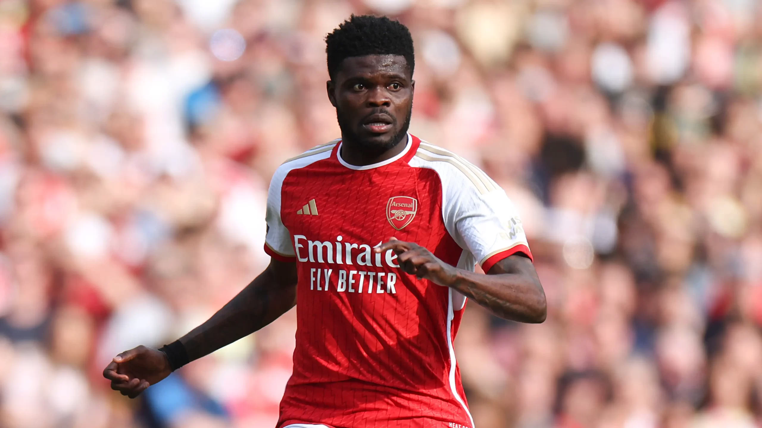 Partey Azua Hofu Arsenal, Kocha Wake Afunguka Mapya - Global Publishers