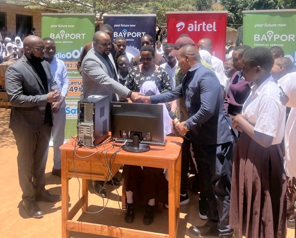 Bayport Yatoa Msaada wa  Kompyuta 30 Kuboresha Elimu katika Wilaya ya Mwanga - Global Publishers
