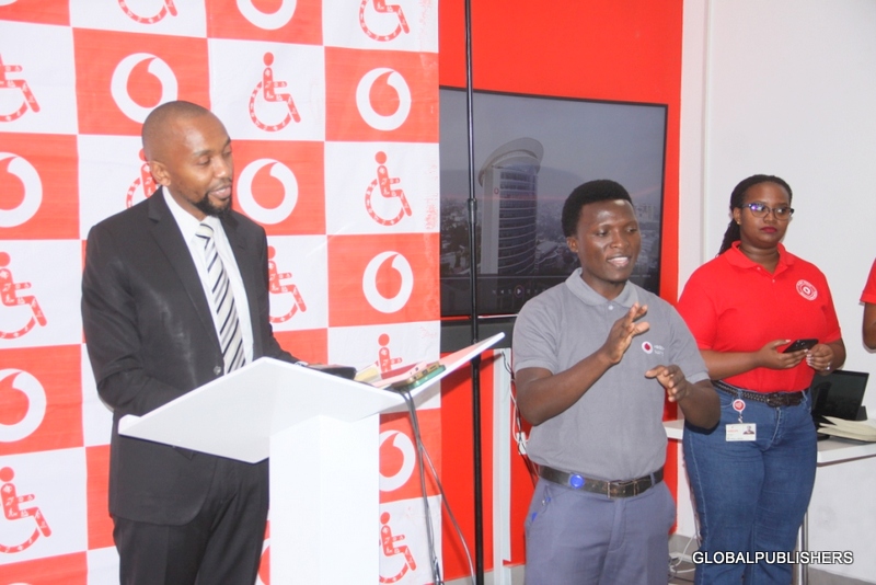 Vodacom Yazindua Dawati La Huduma Kwa Wateja Wasioona - Global Publishers