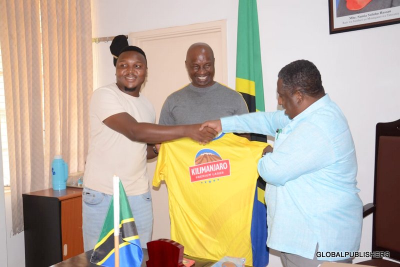 RC Awataka Wananchi Kuchangamkia Fursa Za Kili Marathon 2024 - Global Publishers