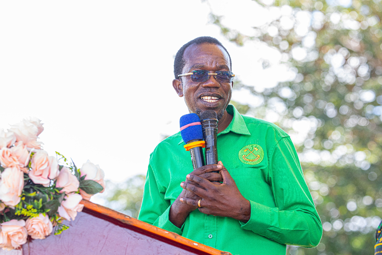 Maadhimisho Miaka 47 ya CCM, Mbunge Cherehani Atoa Madawati 975 - Global Publishers