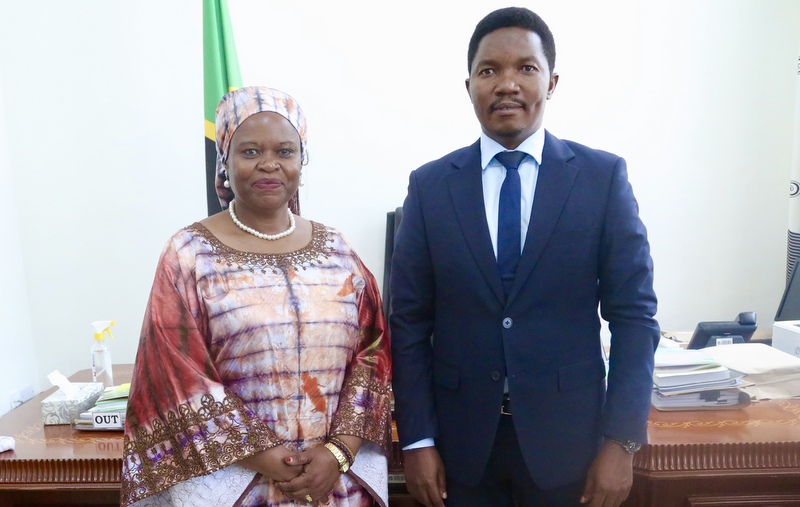Waziri Jafo Akutana Na Naibu Katibu Mkuu Mndeme, Dodoma - Global Publishers