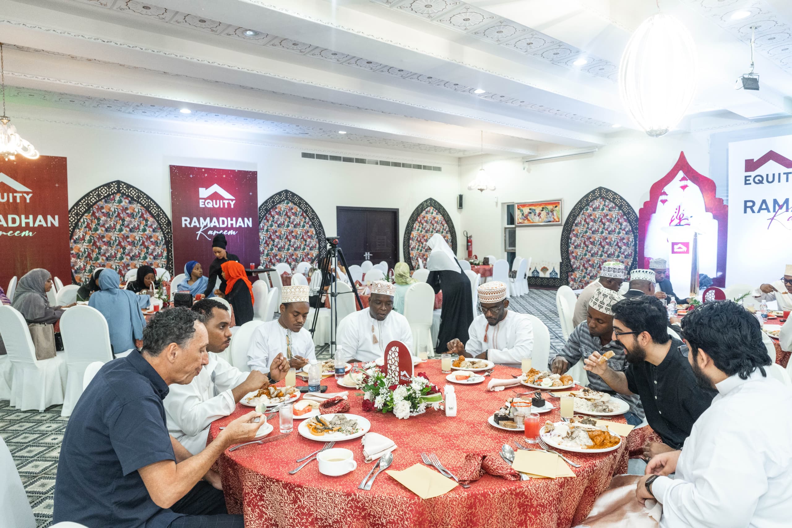 Benki ya Equity Yafuturisha Wateja Wake Zanzibar - Global Publishers