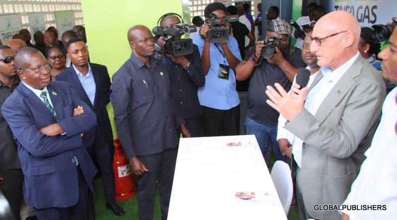 Makamu Wa Rais Dk. Philip Mpango Ametoa Wito Kwa Sekta Binafsi Kuchangia Kampeni Ya Kuondokana Na Matumizi Ya Nishati Chafu - Global Publishers